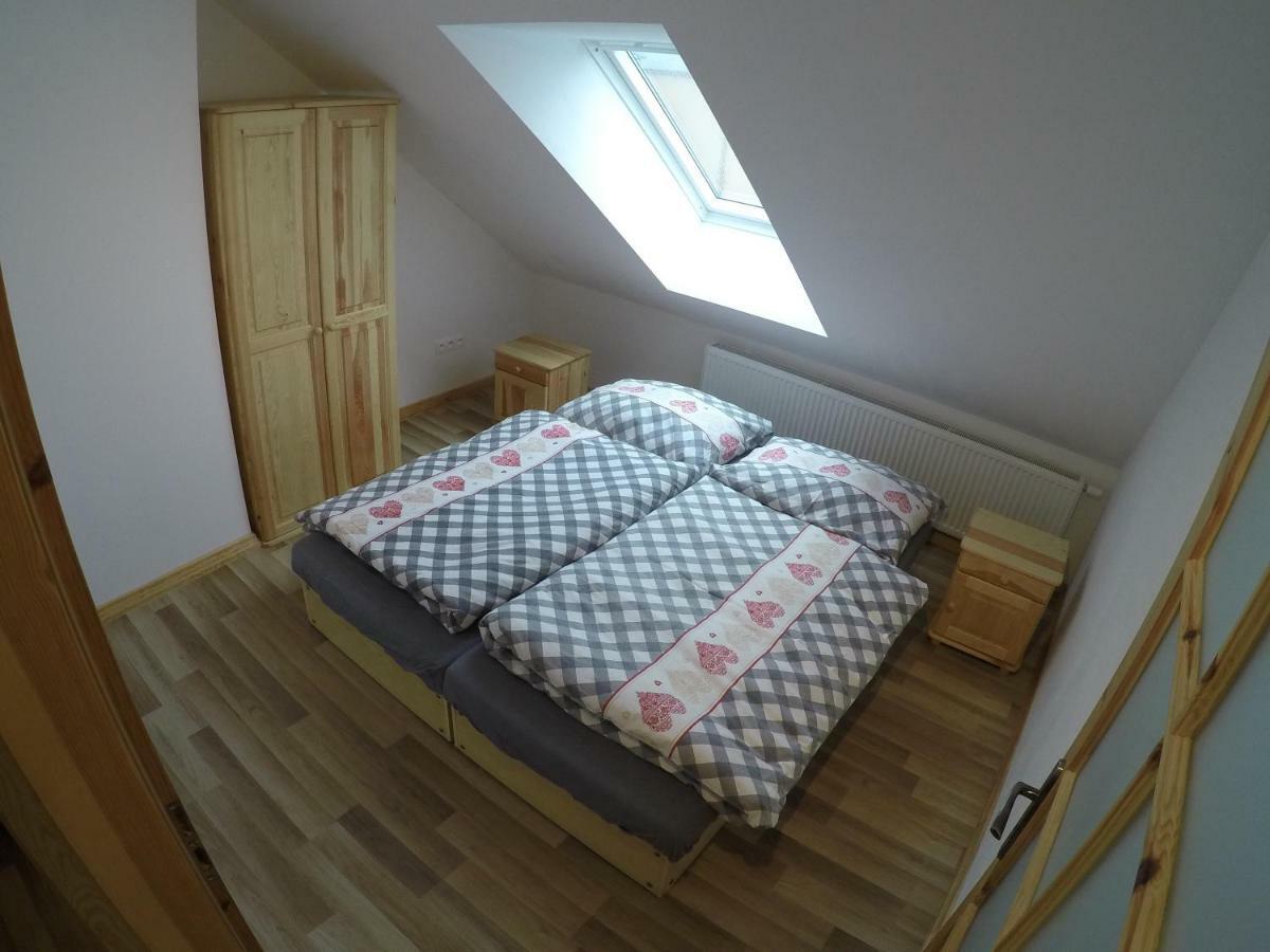 Apartmany Dubrava Dolny Kubin Buitenkant foto