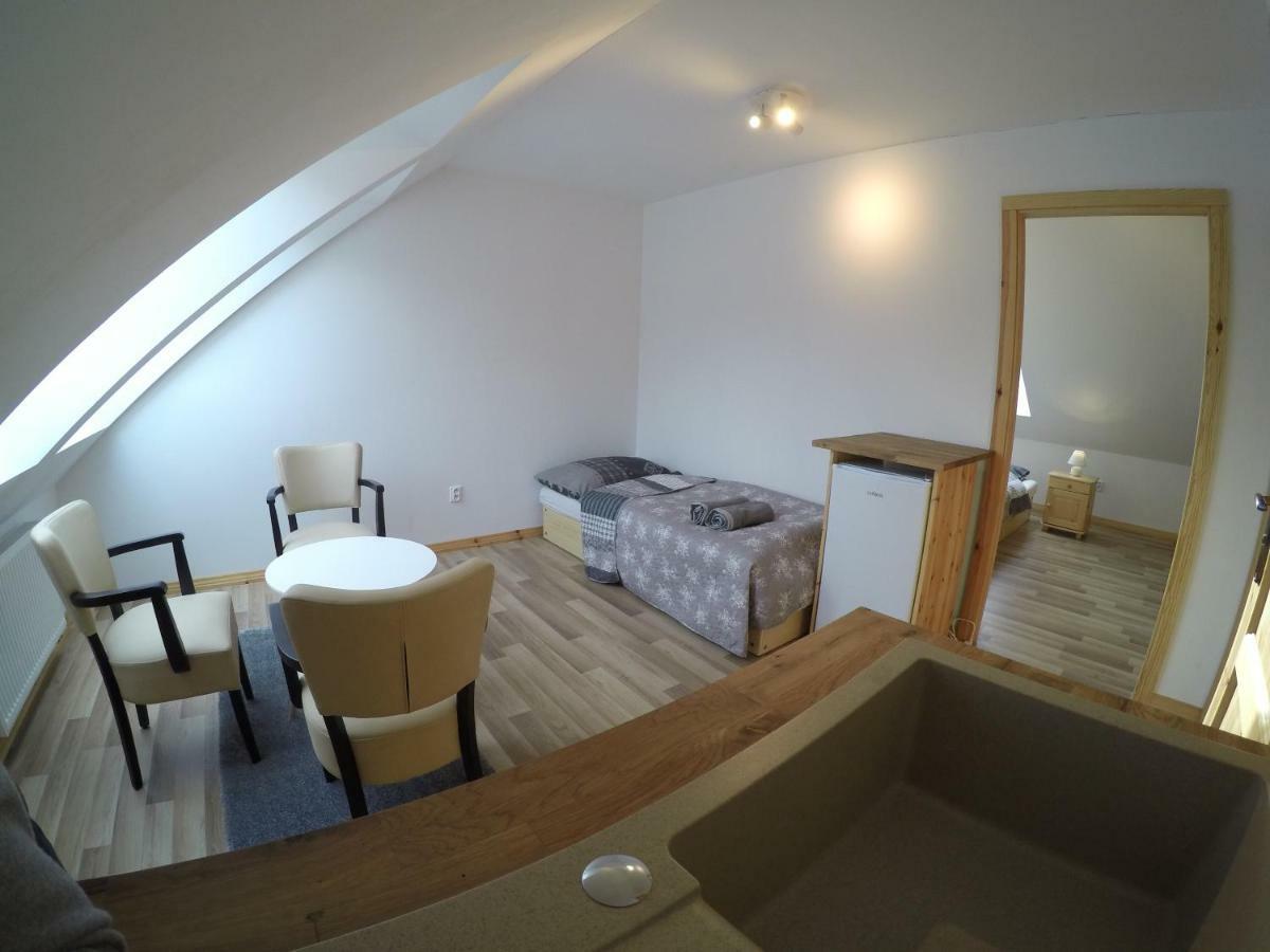 Apartmany Dubrava Dolny Kubin Buitenkant foto